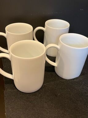 Crate & Barrel White Coffee Mug - Set of 4
